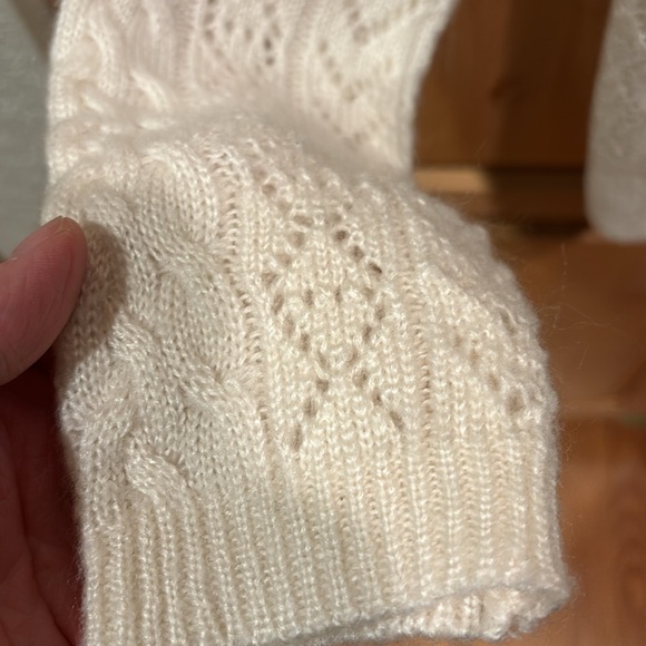 Delia’s size XS tie up back closure sweater white - Picture 4 of 5